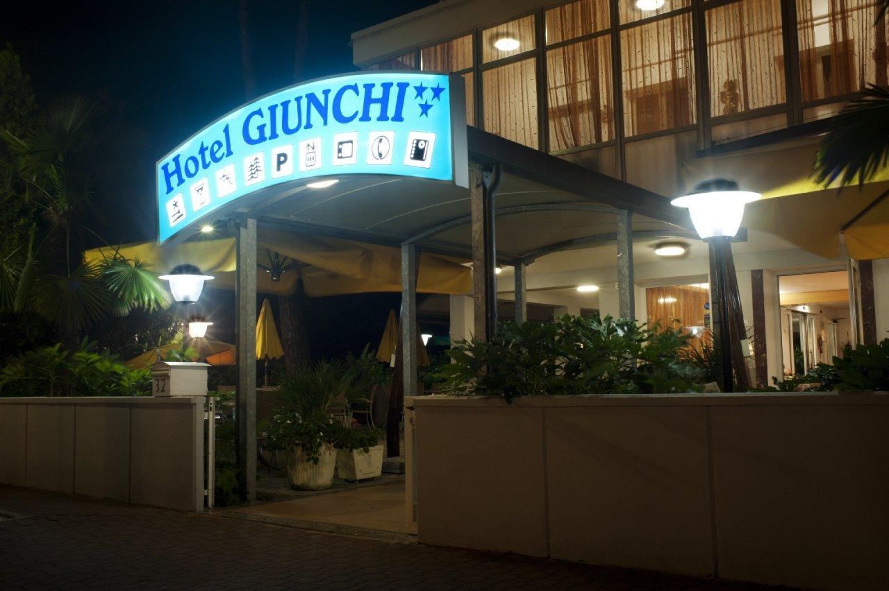 Hotel Giunchi Cervia Exterior foto